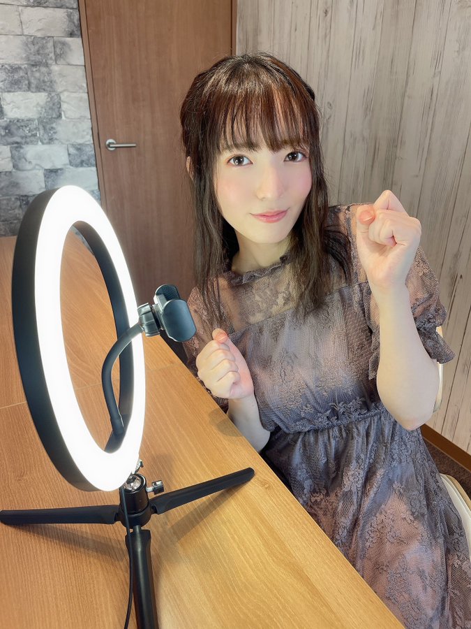 小花暖(小花のん)出道作品番号及封面,小花暖个人简介-图片10