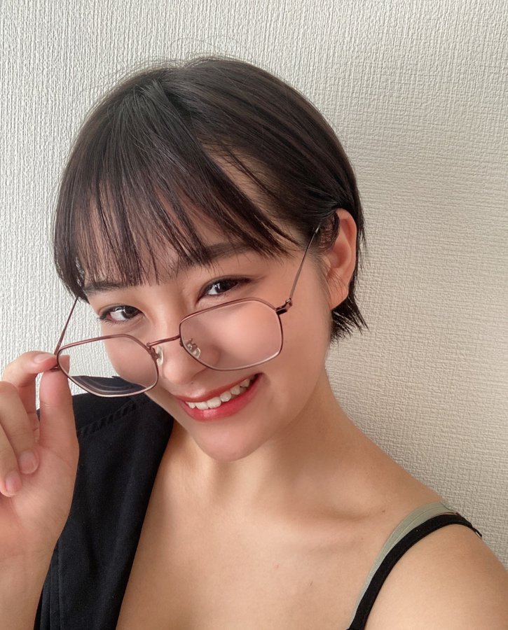 初音晶(初音あきら)出道作品番号及封面,初音晶个人简介-图片8