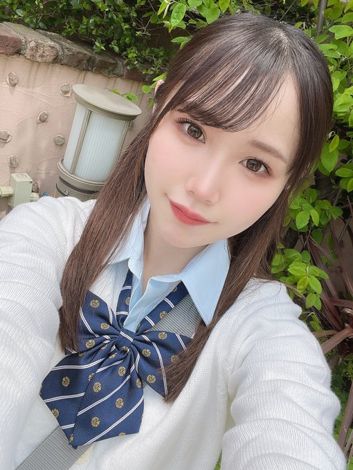 牧野未央奈(牧野みおな)出道作品番号及封面,牧野未央奈个人简介-图片7