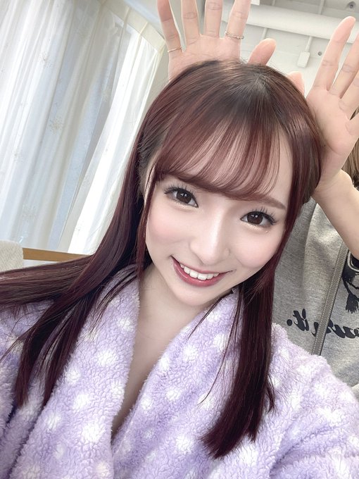 雅子里菜(雅子りな)出道作品番号及封面,雅子里菜个人简介-图片12