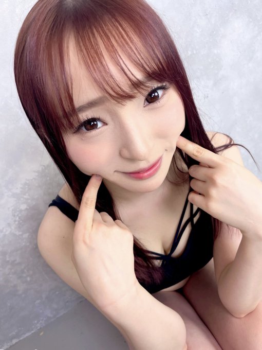 雅子里菜(雅子りな)出道作品番号及封面,雅子里菜个人简介-图片16