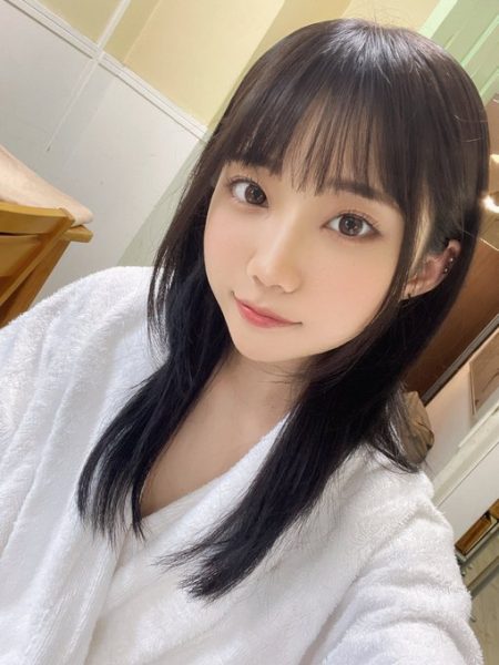 三崎奈奈(三崎なな)最新作品及封面,三崎奈奈个人资料-乐忧记
