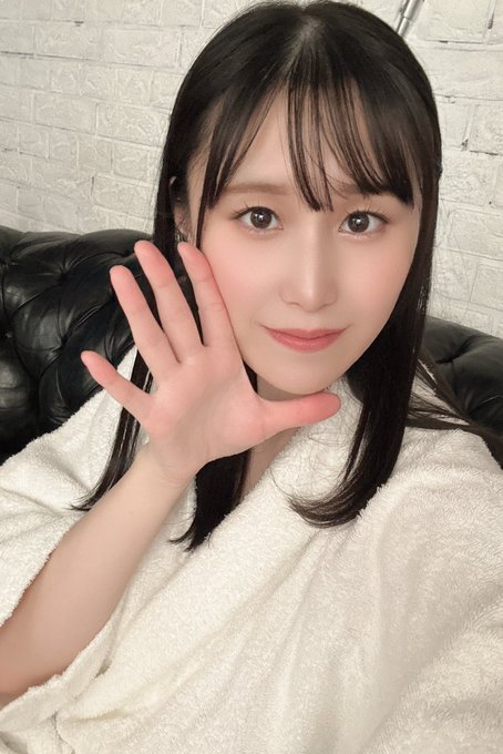 雨宫响(雨宮ひびき)出道作品番号及封面,雨宫响个人简介-图片1