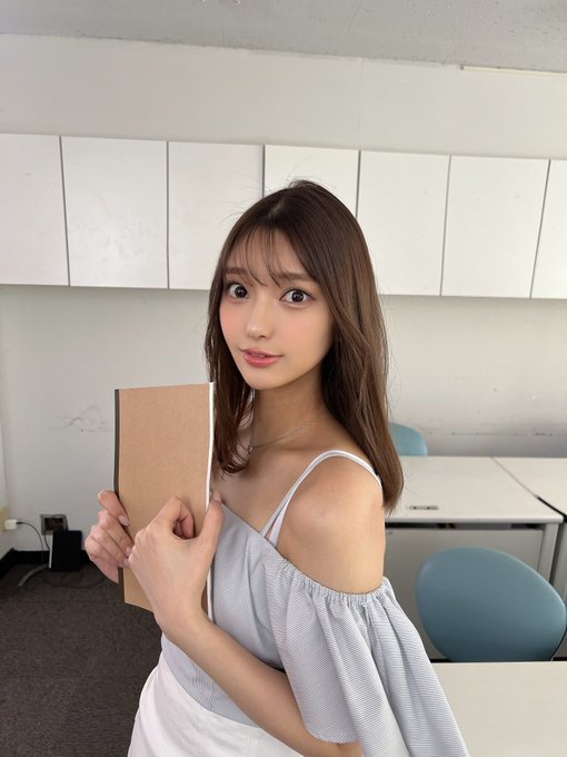 仓木华(倉木華)出道作品及封面，仓木华个人资料-乐忧记