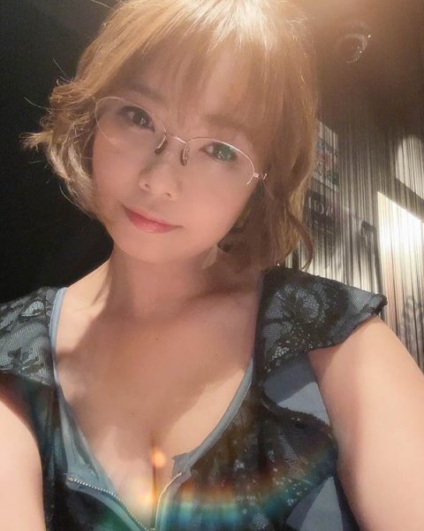人妻系暗黑女星《赤濑尚子》精选作品推荐介绍及封面预览-乐忧记