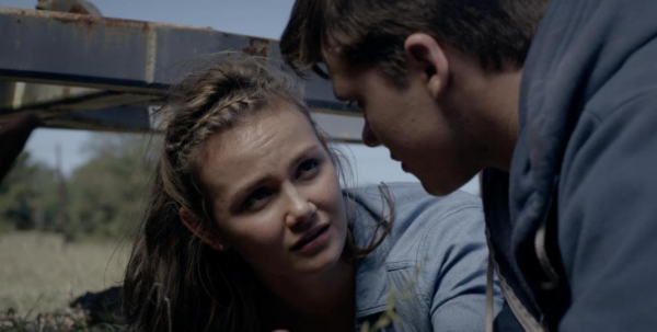 电影《惊天复制》当日常被异星阴影笼罩-乐忧记