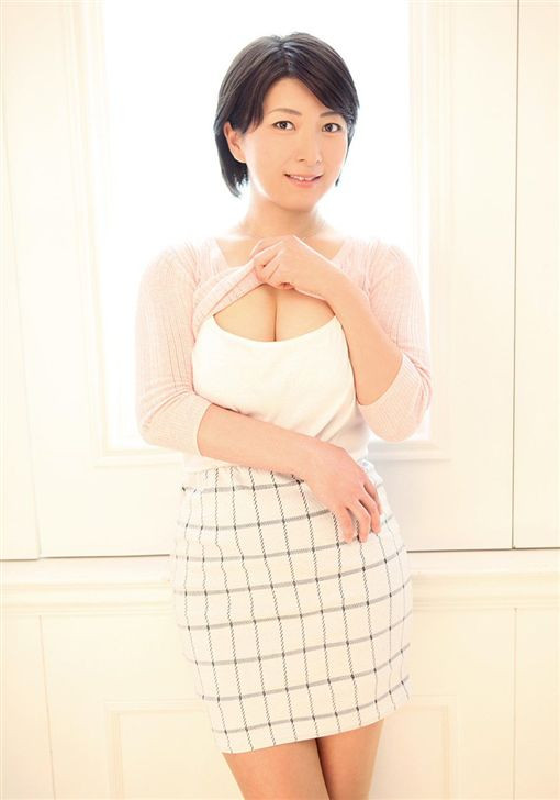 图片[2]-狂派暗黑女神「鲇原五木」精选作品推荐介绍及封面预览-乐忧记